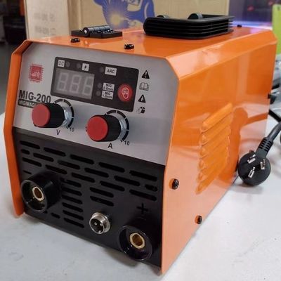 IGBT 인버터 아크 용접 기계 MIG 200 50/60HZ 주파수 및 플럭스 코어 와이어