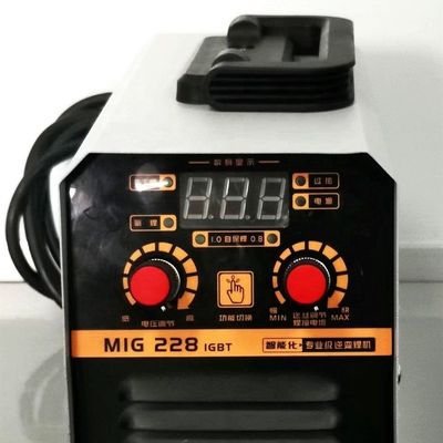 IGBT 인버터 아크 용접 기계 MIG228 및 가스 없는 와이어 공급 속도 10m/min