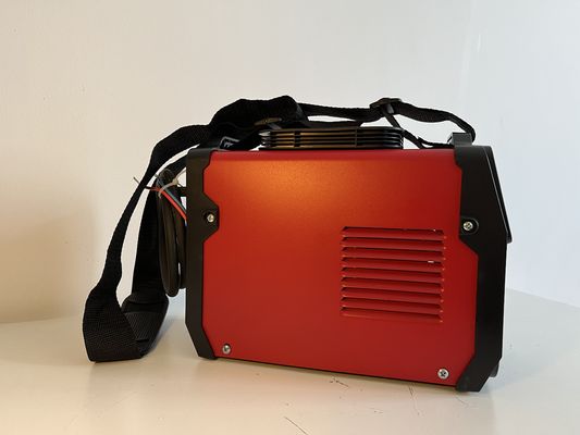 3.7KVA 입력 전력 60V AC220V 120A 휴대용 및 컴팩트